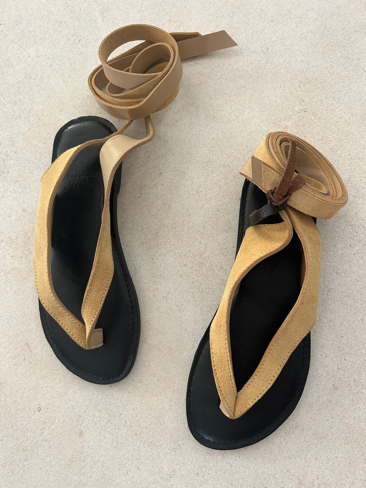 Danny Sandal